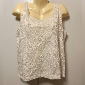 Cute White Lacy Tank 🤍